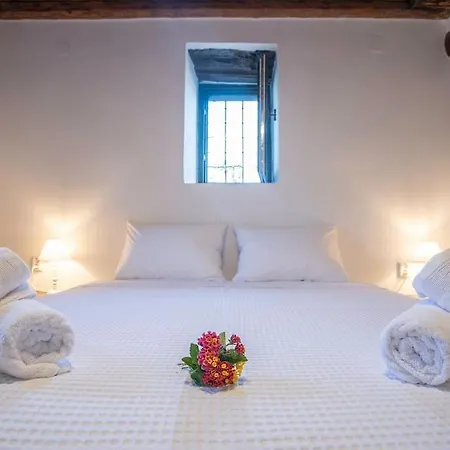 Holiday home αναμνήσεις - παραδοσιακό με μεγάλο κήπο
