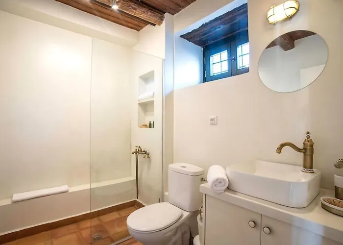 Ferienhaus αναμνήσεις - παραδοσιακό με μεγάλο κήπο Galaxídhion